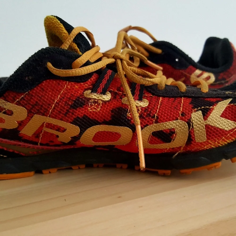 Brooks Red and Black Men's Running Sneakers with Gold Accents